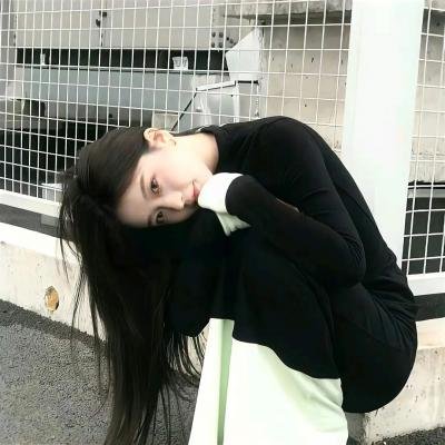 伴娘先拜堂